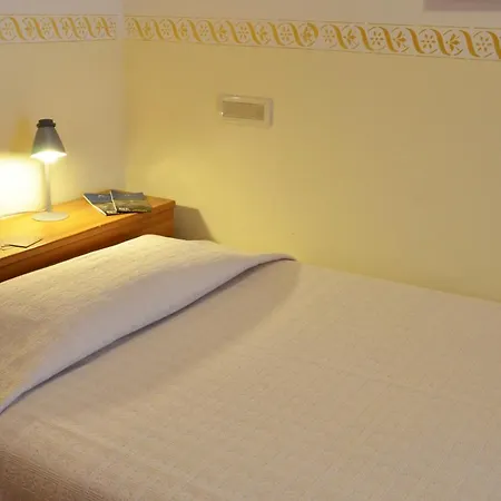 Hotel Serena-2