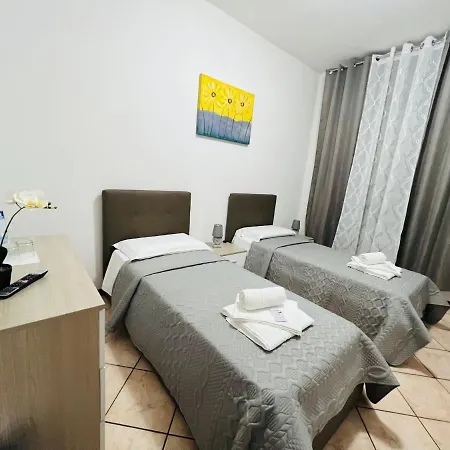 Casa Vacanza Da Elena 2 - Trilocale A 2Km Da Veronafiere-3