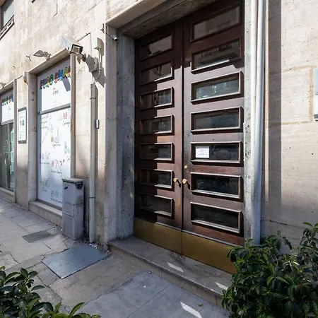 Massimocentro Rooms-3