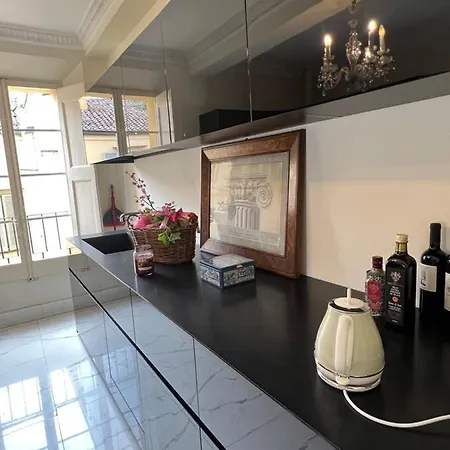 Castiglione 27 Luxury Suite-2