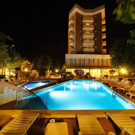 Color Alexandra Plaza Family Hotel-2