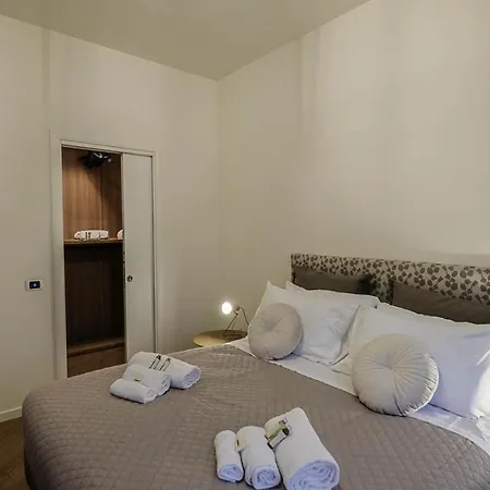 Verona Suites And Rooms-2