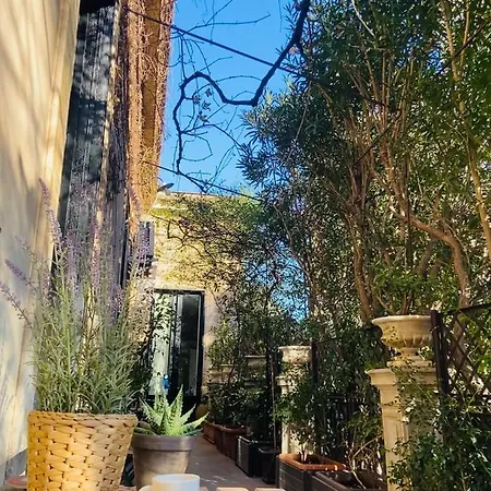 Inn The Garden-3
