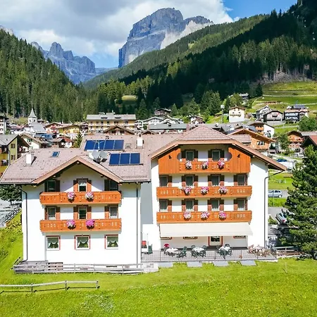 Albergo Canazei-2