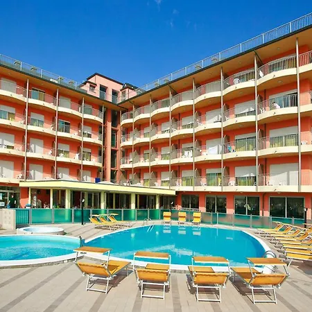 Hotel Adria Beach Club-2