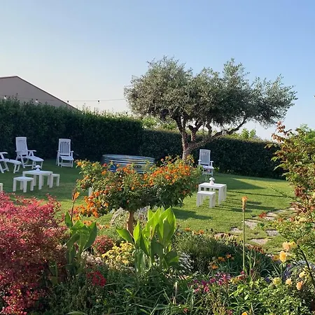Villa Mascitti B&B-2