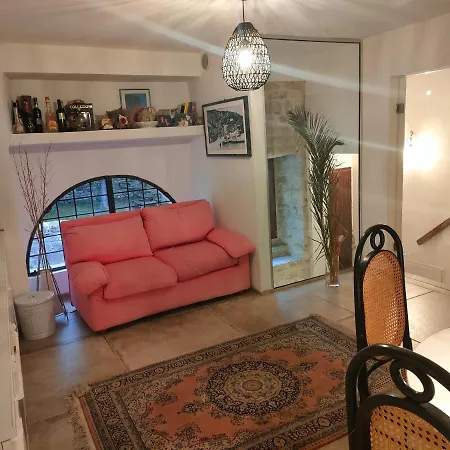 Raphael House-3
