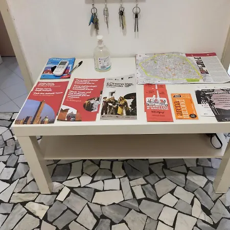 B & B Via Borgo Di San Pietro-3