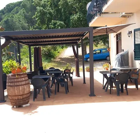 Alba Tra I Pini B&B-3