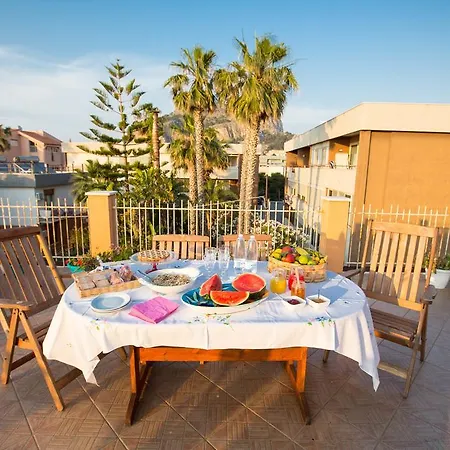 B&B Olas Del Mar-2
