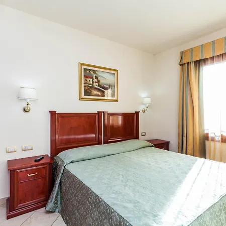 Hotel Regina Elena-3