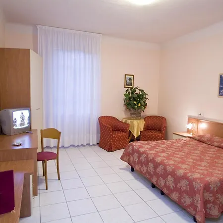 Hotel Roma-3