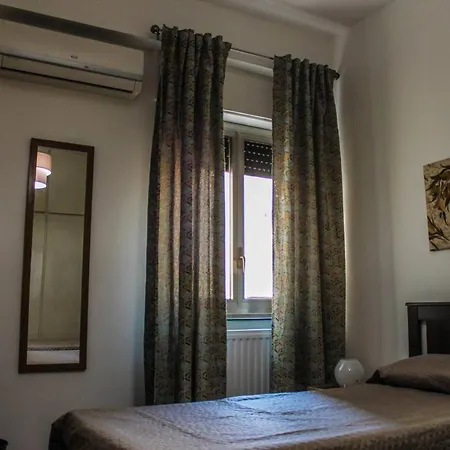 Alexander House-2