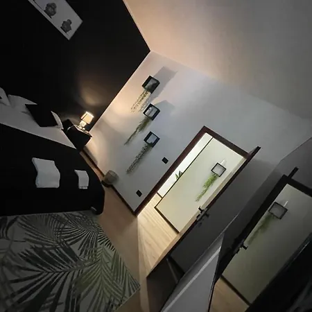 Burghi Rooms-2