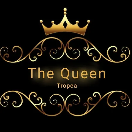 The Queen Tropea-3