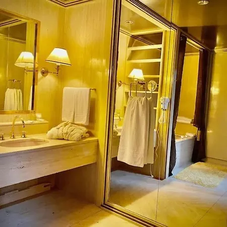 -Luxury Romantic Suite Impero--2