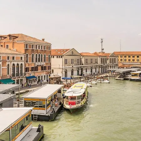 Venice Luxury Suites-3