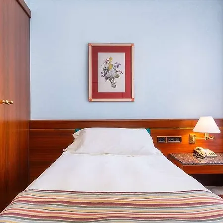 Hotel Crivis-2