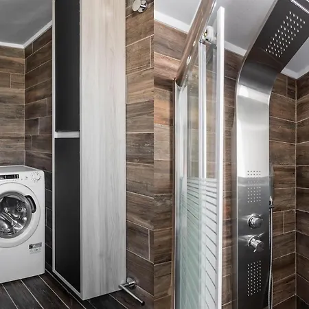Luxury Mauri Apartments-3