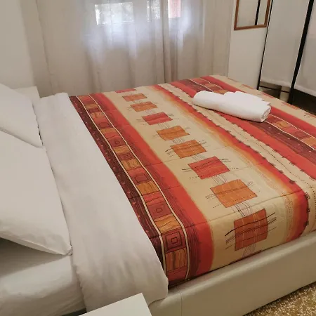 Aloha Room Vicino All'Aeroporto-2
