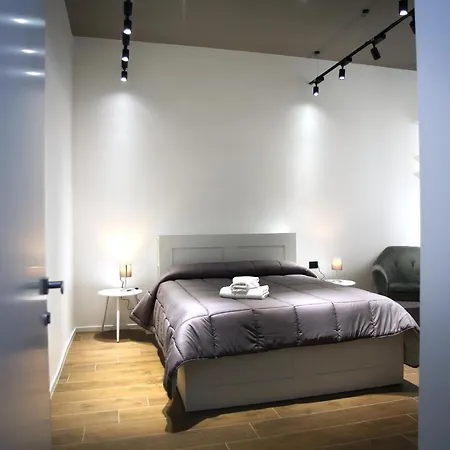 Business Home Via Isonzo B&B-3