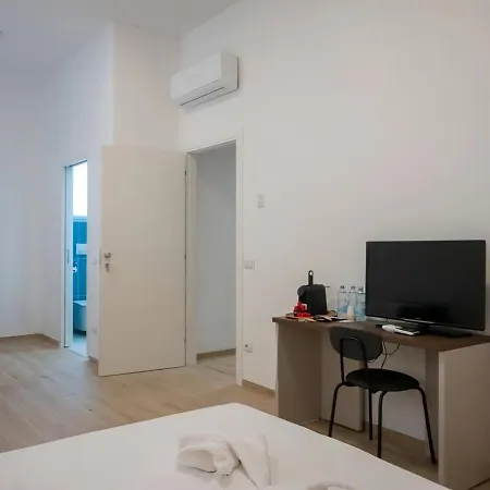 Sforza Room With Private Bathroom-3