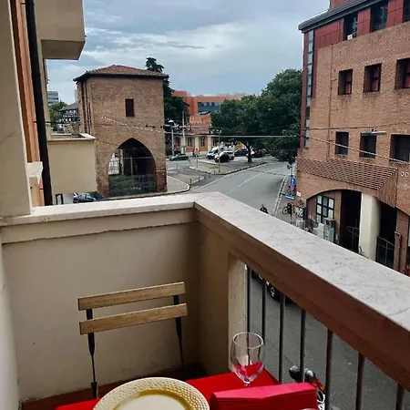 Castle Door House - Single Rooms With Double Beds Near Central Train Station-2