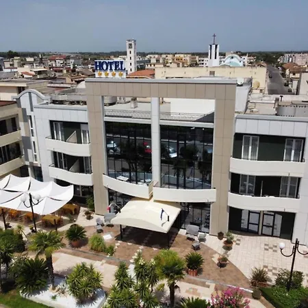 Best Western Hotel Imperiale-3