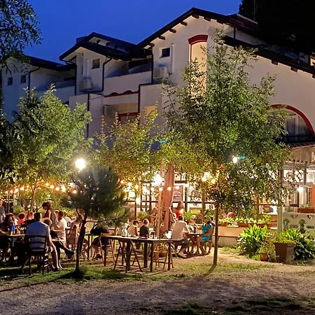 La Villa-2