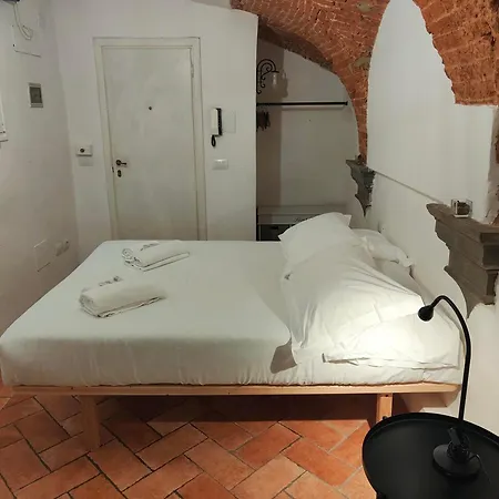 Nina Duomo Apartment-3