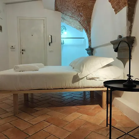 Nina Duomo Apartment-2