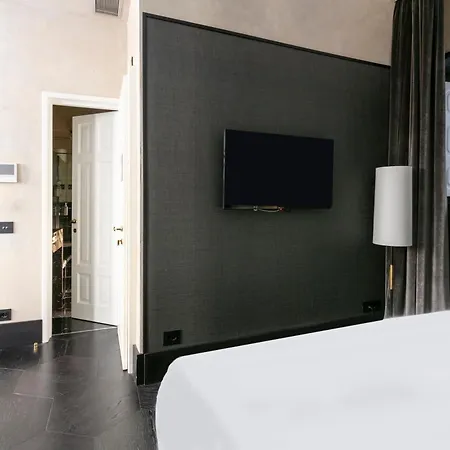 Numa Florence Palazzo Moro-2