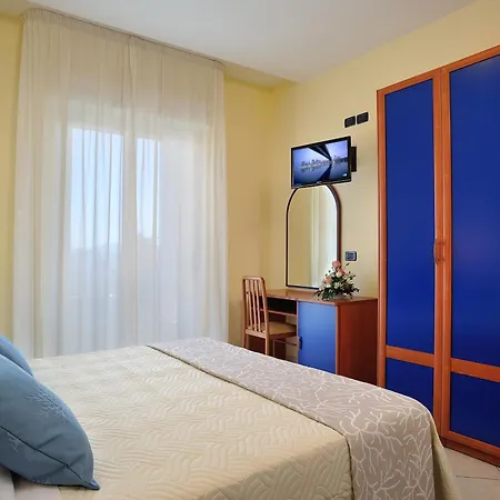 Hotel Riviera-3