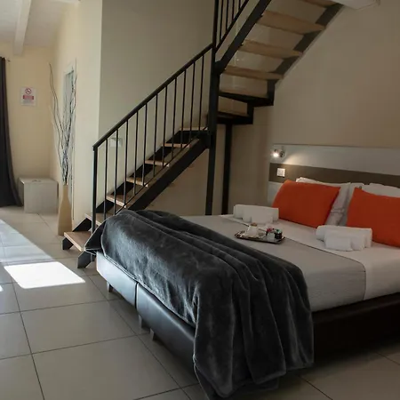 La Perla Amantea - Rooms & Apartaments-2
