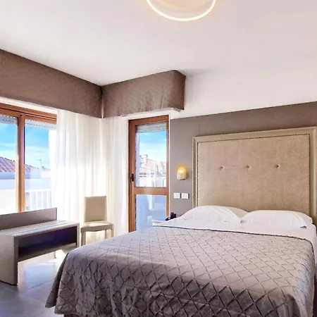 Hotel Tiffany-2