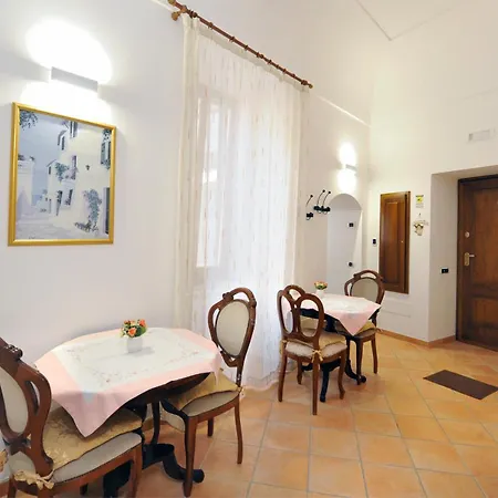 L'Apostolo Di Amalfi-2