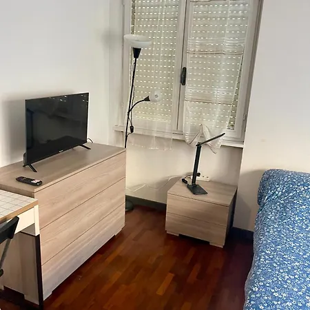 Virtualbnb - Bergamo Private Room-2