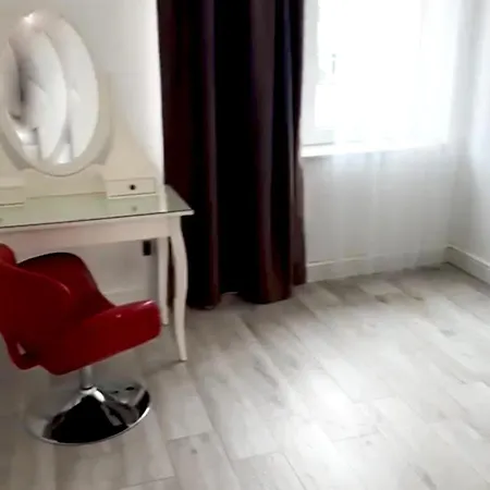 Home Mancas - Luxury Rooms And Apartment-2