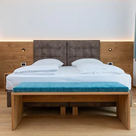 Hotel Blitzburg-2