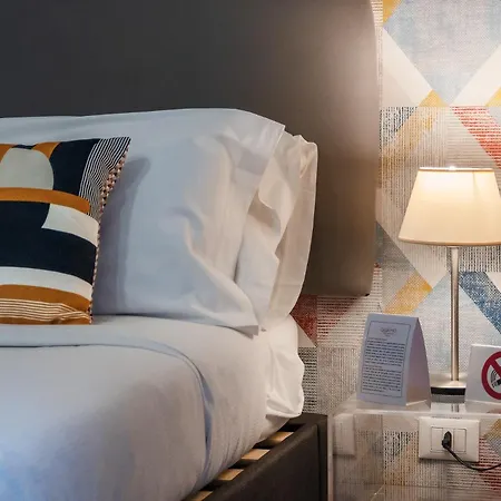 Casa Mo Room And Suite-2