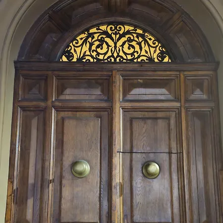 285 Vatican Lodge-2