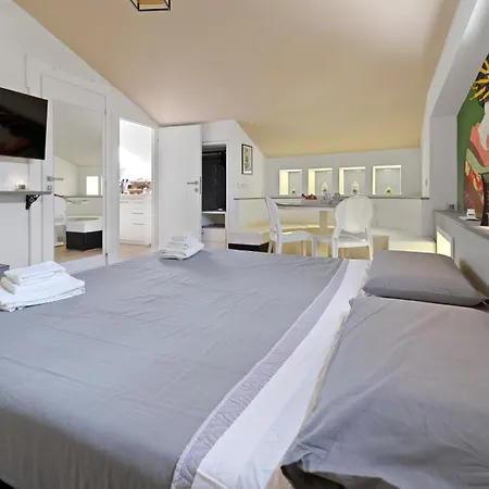 Ukiyo Suites And Rooms-3