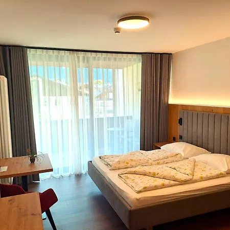 Hotel Tanja-Sonnenhof-3