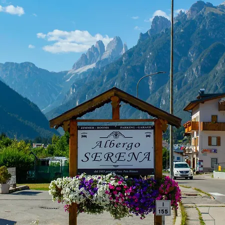 Hotel Serena - Tre Cime Views-3