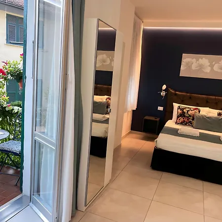 Sunset Rooms-3