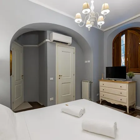 Domus Suite 14-3