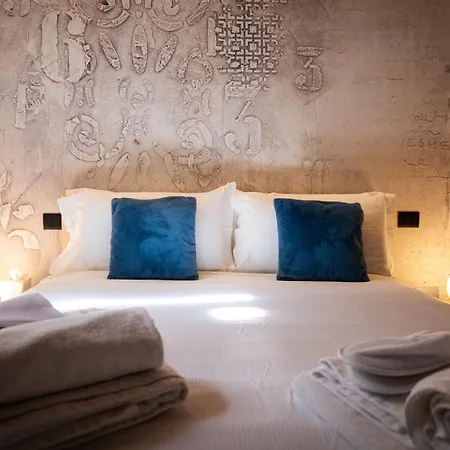 Old Town - Boutique Rooms-2