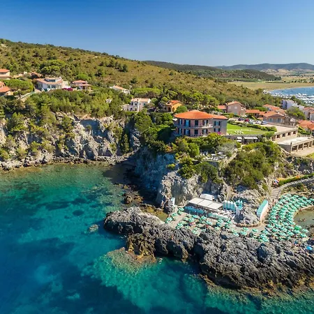 Hotel Capo D'Uomo-3