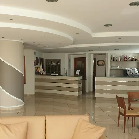 Hotel Apulia-2