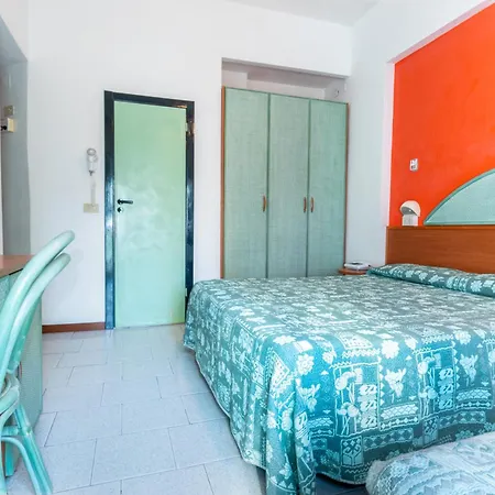 Hotel Diamond-3